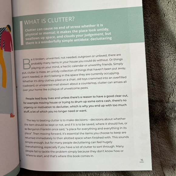 Learn how to de-clutter your life book - Picture 4 of 5